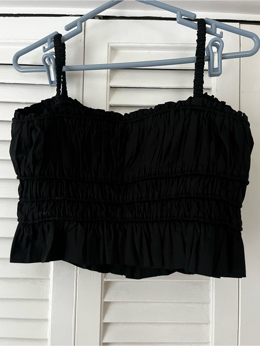 Black Ruched Button-Front Crop Top - Picture 3 of 3